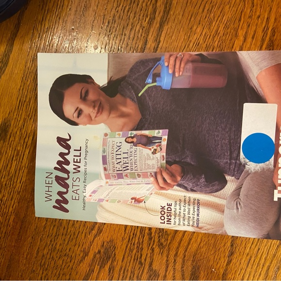 Tupperware - Picture 2 of 10